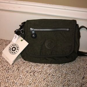 NWT army green purse with adjustable strap